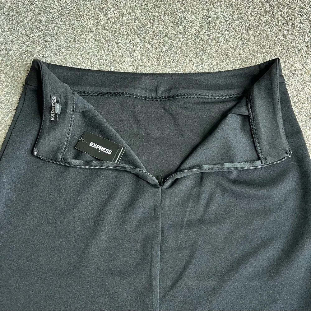 Express NWT Black Asymmetrical Cut Out Mini‎ Skirt, Size 4